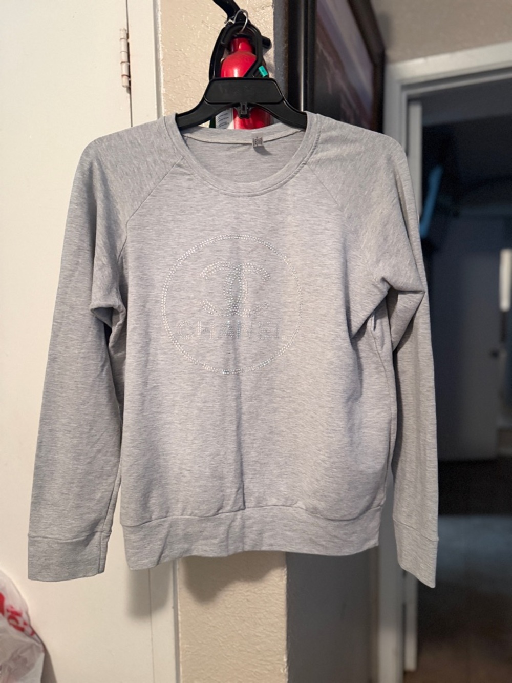 Classic Crew Neck Sweatshirt - Light Gray